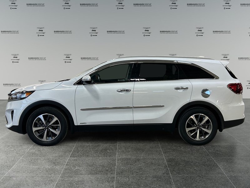 2020 Kia Sorento EX + V6 AWD | 7-Pass | Ultra Low KM's