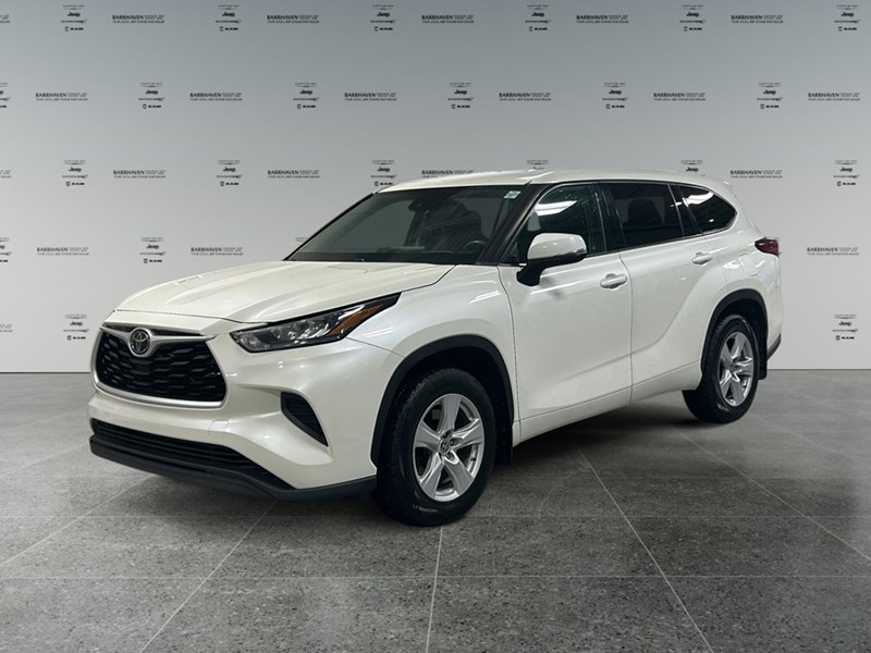 2020 Toyota Highlander LE | 7-Pass | Low KM's
