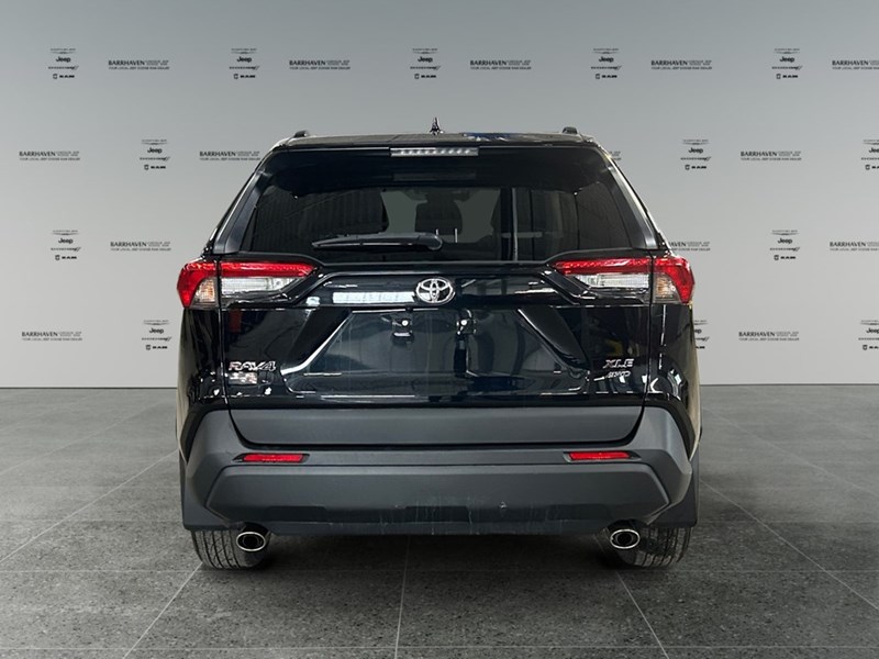 2021 Toyota RAV4 XLE AWD