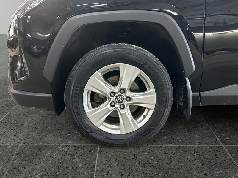 2021 Toyota RAV4 XLE AWD