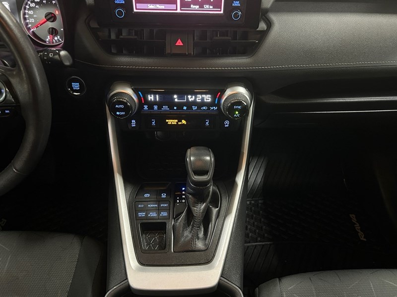 2021 Toyota RAV4 XLE AWD