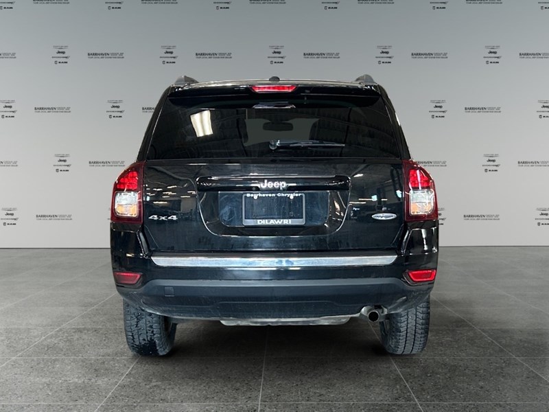 2016 Jeep Compass 4WD High Altitude | Sunroof | Leather | Low KM's