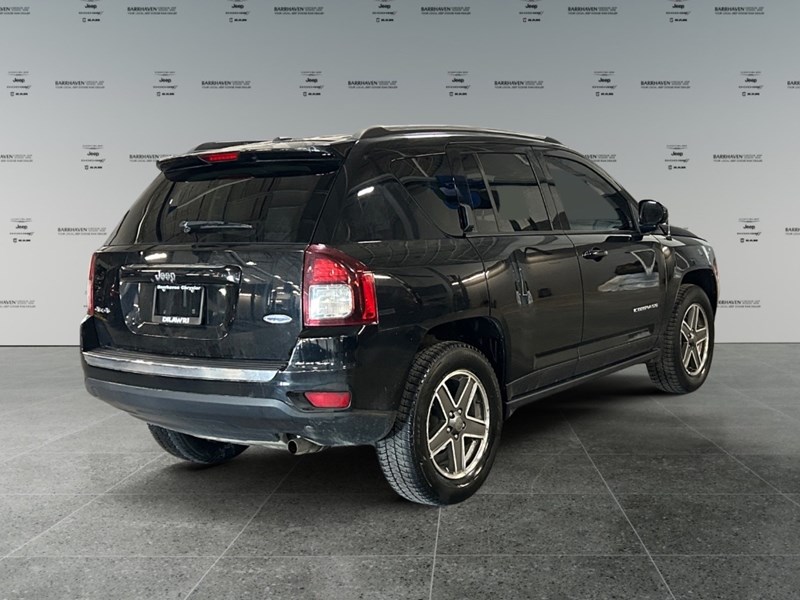 2016 Jeep Compass 4WD High Altitude | Sunroof | Leather | Low KM's