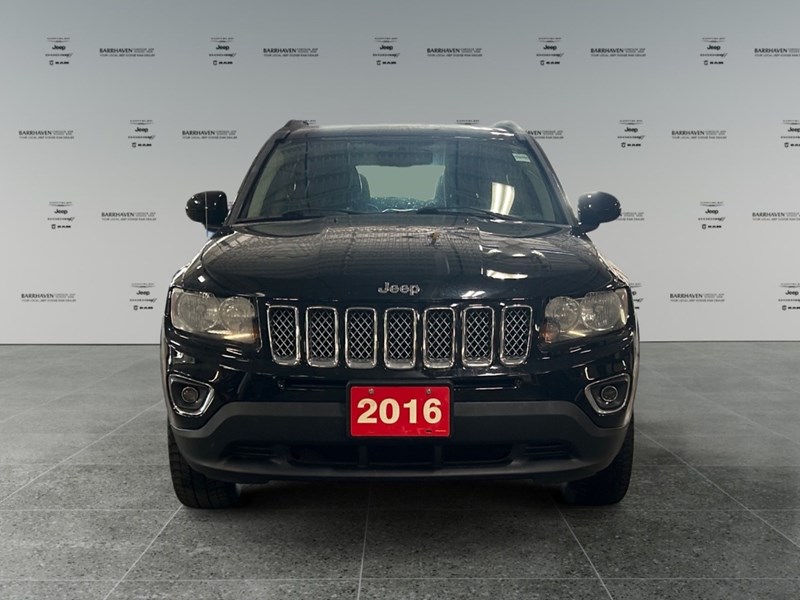 2016 Jeep Compass 4WD High Altitude | Sunroof | Leather | Low KM's