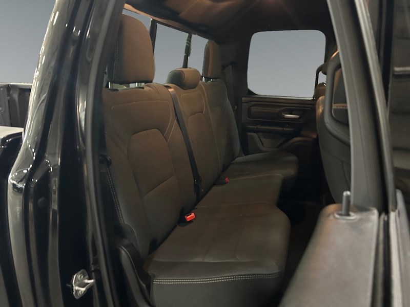 2022 RAM 1500 Tradesman 4x4 Quad Cab 6'4" Box