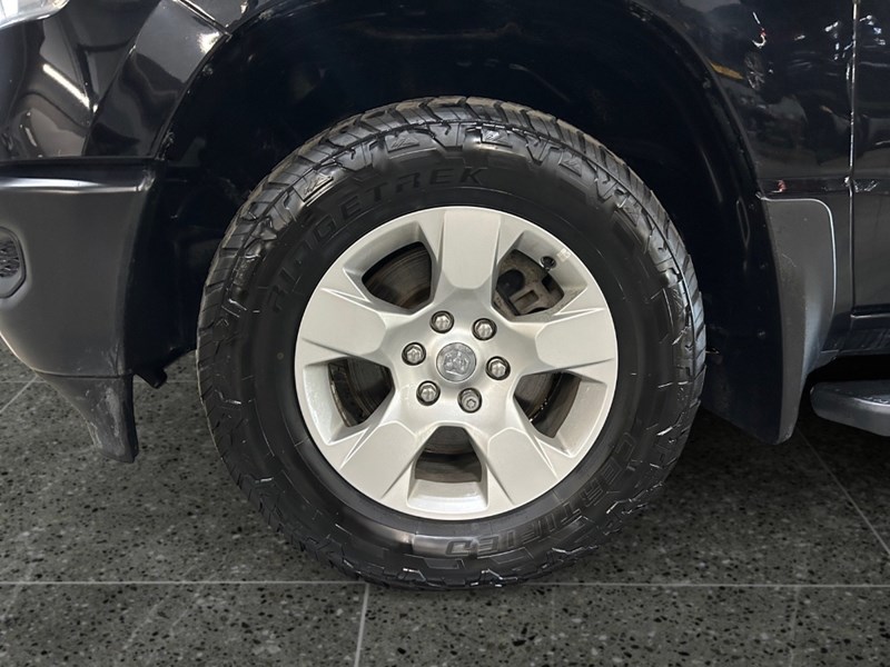 2022 RAM 1500 Tradesman 4x4 Quad Cab 6'4" Box