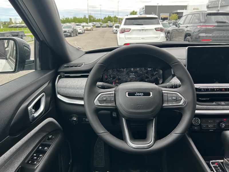 2025 Jeep Compass North 4x4