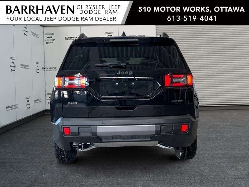 2026 Jeep Cherokee Laredo 4x4