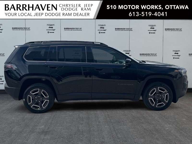 2026 Jeep Cherokee Laredo 4x4