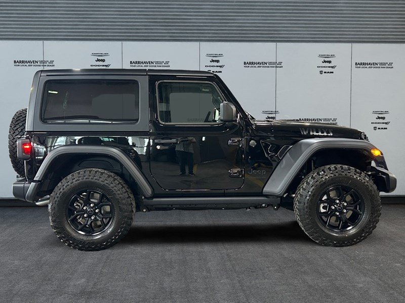 2025 Jeep Wrangler Willys 2 Door 4x4