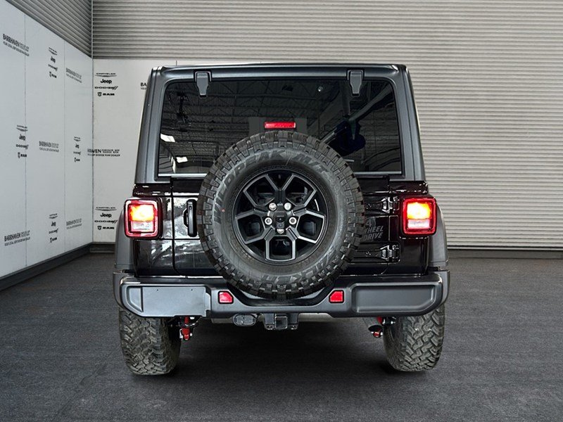 2025 Jeep Wrangler Willys 2 Door 4x4
