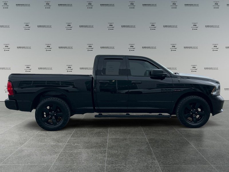 2019 RAM 1500 Classic Express Night 4X4