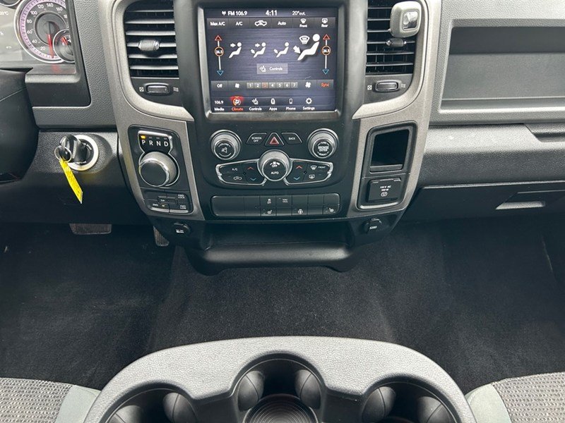 2020 RAM 1500 Classic Express 4x4 Crew