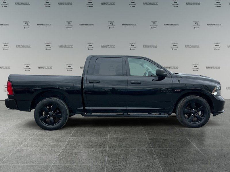 2020 RAM 1500 Classic Express 4x4 Crew