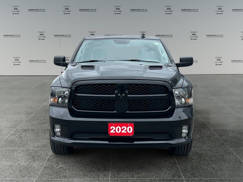 2020 RAM 1500 Classic Express 4x4 Crew