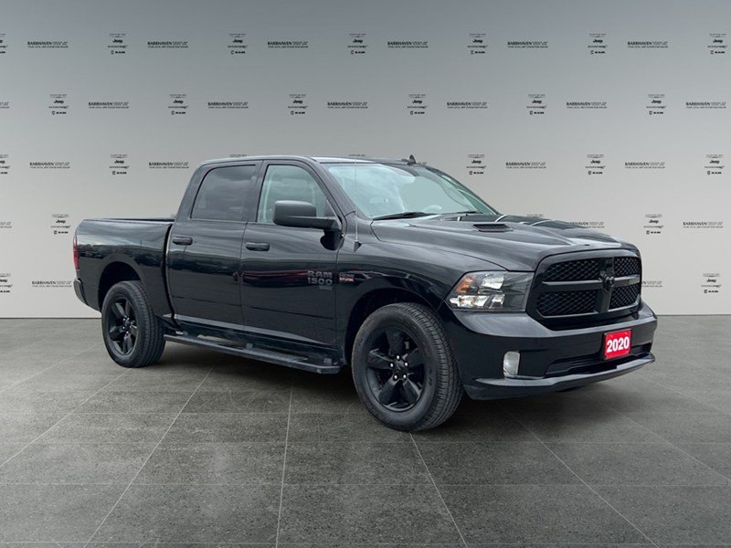 2020 RAM 1500 Classic Express 4x4 Crew
