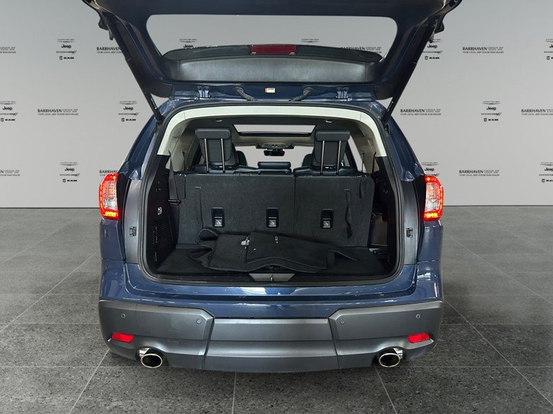 2023 Subaru Ascent Limited 8-Passenger