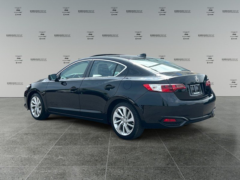 2017 Acura ILX Premium | Ultra Low KM's
