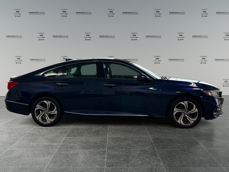 2018 Honda Accord EX-L | Low KM's