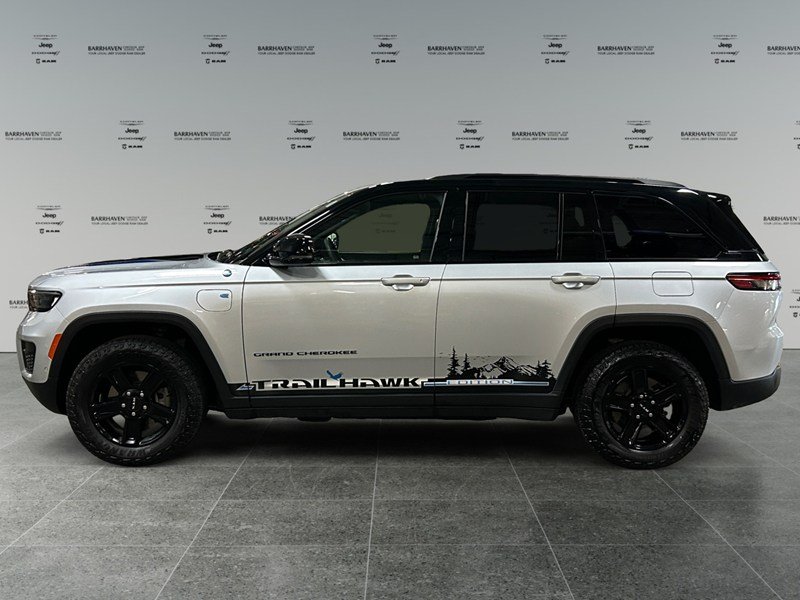 2022 Jeep Grand Cherokee 4xe Trailhawk 4x4