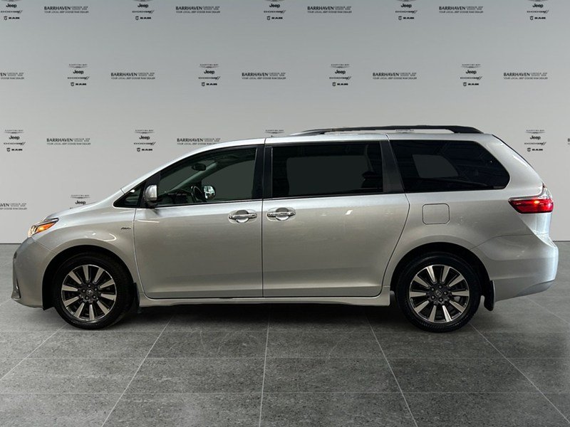2020 Toyota Sienna XLE 7-Passenger AWD