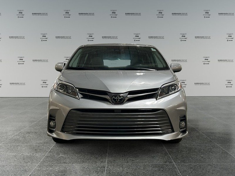2020 Toyota Sienna XLE 7-Passenger AWD