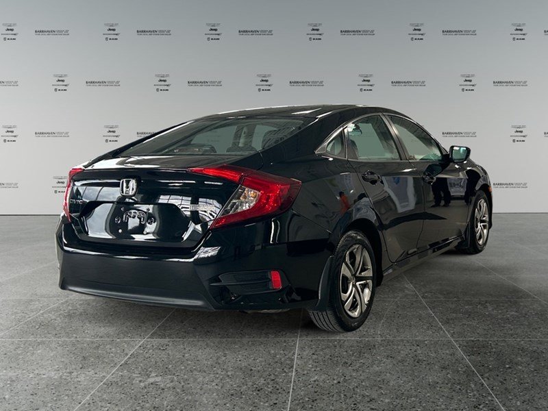 2018 Honda Civic LX | Low KM’s