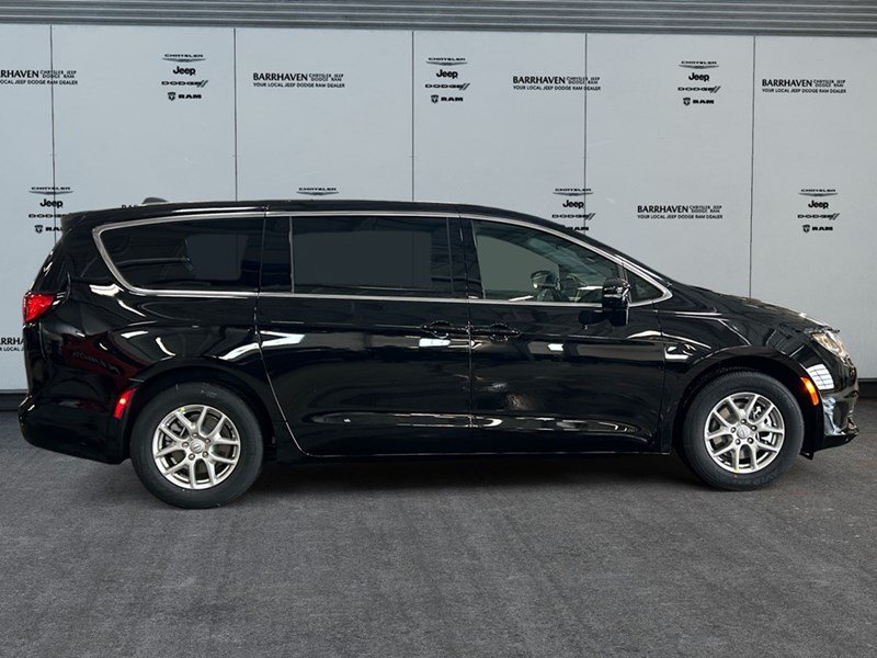 2027 Chrysler Grand Caravan SXT
