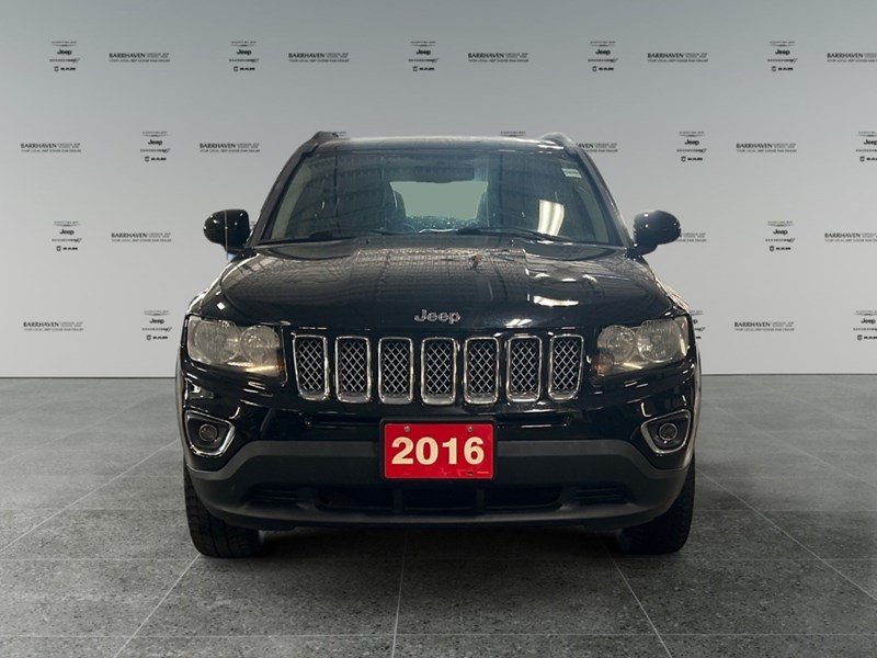 2016 Jeep Compass 4WD High Altitude | Sunroof | Leather | Low KM's