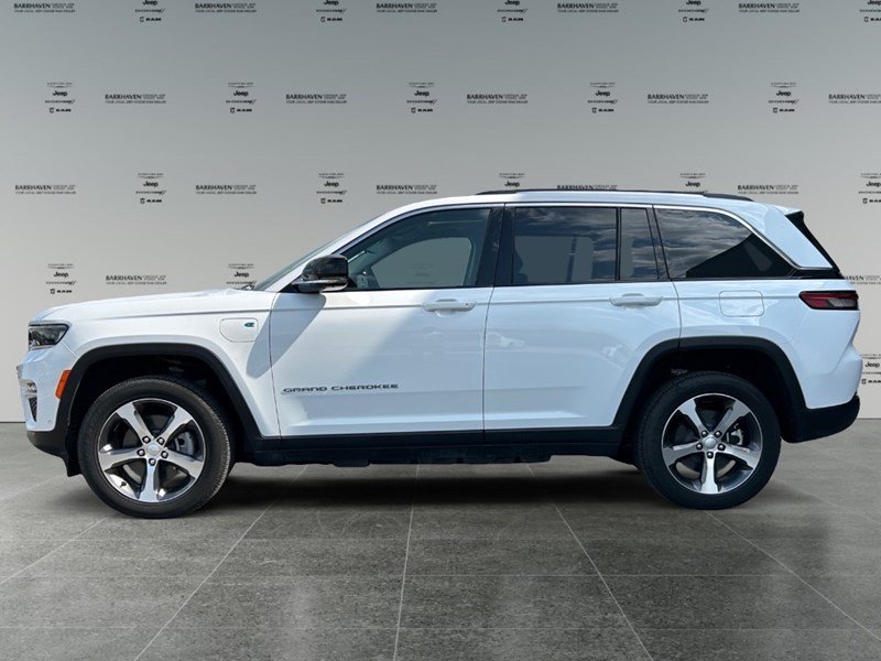 2023 Jeep Grand Cherokee 4xe 4x4 | Hybrid, Leather, Pano Roof, DVD