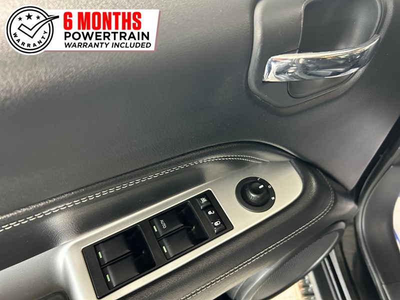 2016 Jeep Compass 4WD High Altitude | Sunroof | Leather | Low KM's