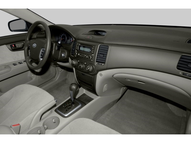 2007 Kia Magentis 4dr Sdn Manual LX Interior Shot 1