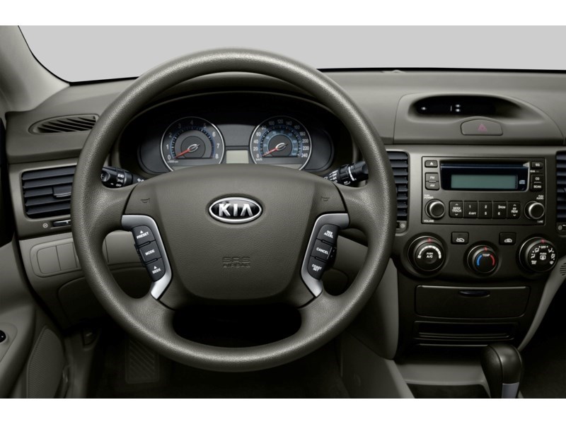 2007 Kia Magentis 4dr Sdn Manual LX Interior Shot 2