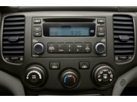 2007 Kia Magentis 4dr Sdn Manual LX Interior Shot 6