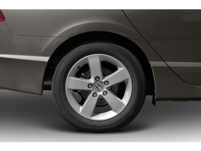 2008 Honda Civic 4dr Auto LX Exterior Shot 5