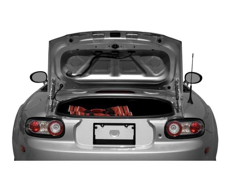 2008 Mazda MX-5 2dr Conv Auto GT Exterior Shot 4