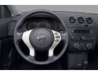 2008 Nissan Altima 4dr Sdn I4 CVT 2.5 S Interior Shot 3