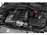 2009 BMW 528 4dr Sdn 528i RWD Exterior Shot 3