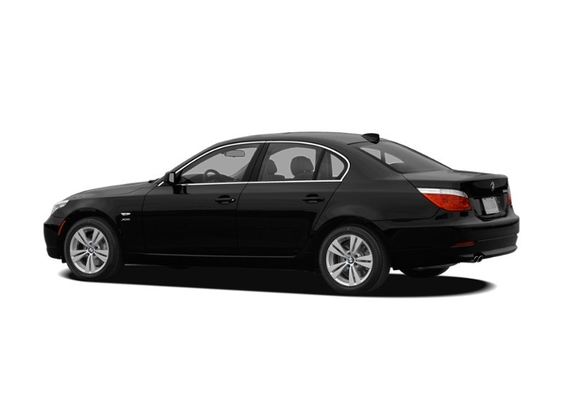 2009 BMW 528 4dr Sdn 528i RWD Exterior Shot 13