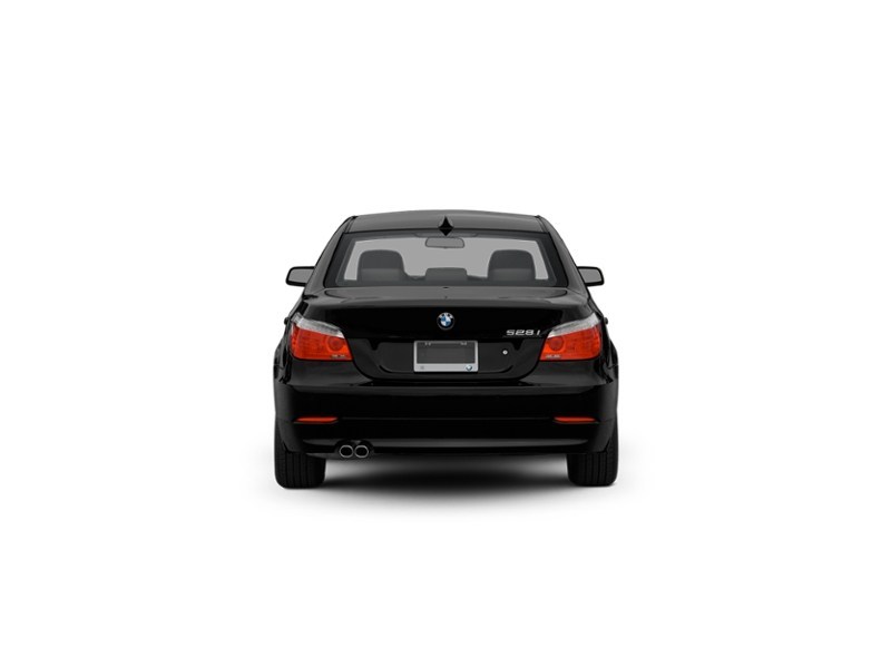 2009 BMW 528 4dr Sdn 528i RWD Exterior Shot 14