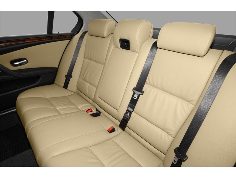 2009 BMW 528 4dr Sdn 528i RWD Interior Shot 6