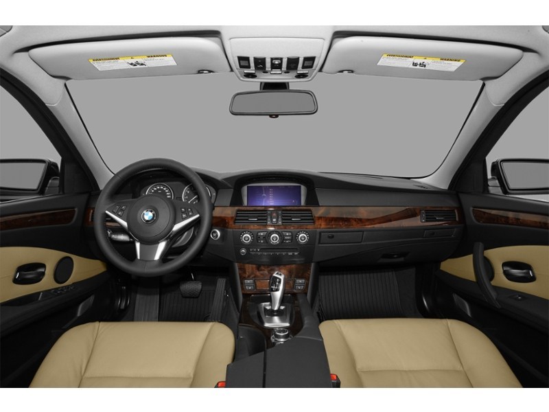 2009 BMW 528 4dr Sdn 528i RWD Interior Shot 7