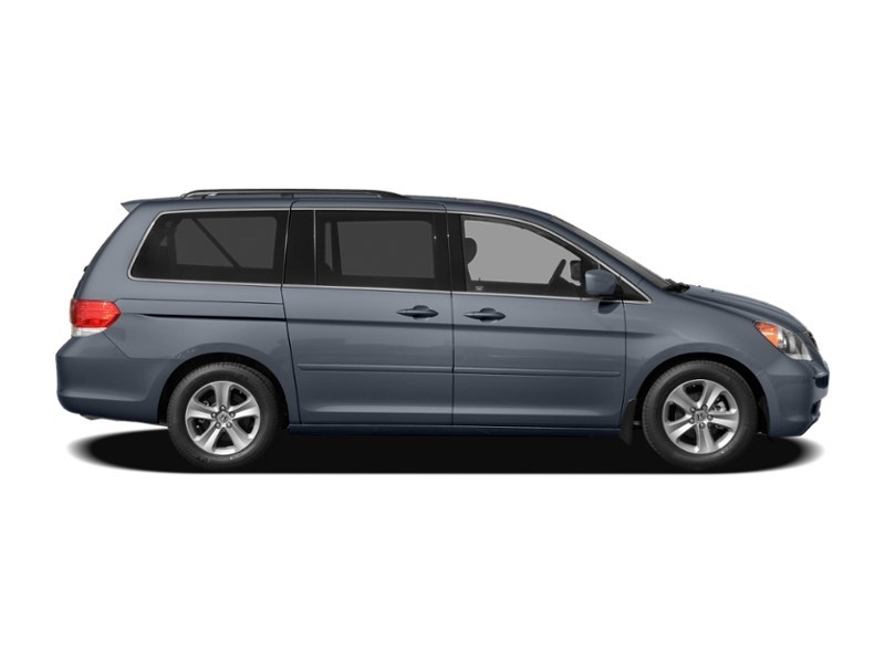 2009 Honda Odyssey 5dr Wgn Touring w/RES & Navi Exterior Shot 16