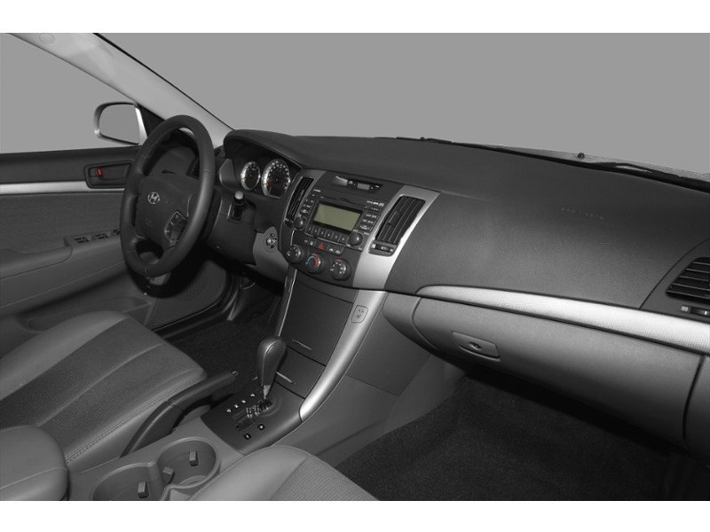 2009 Hyundai Sonata 4dr Sdn I4 Auto GL Interior Shot 1