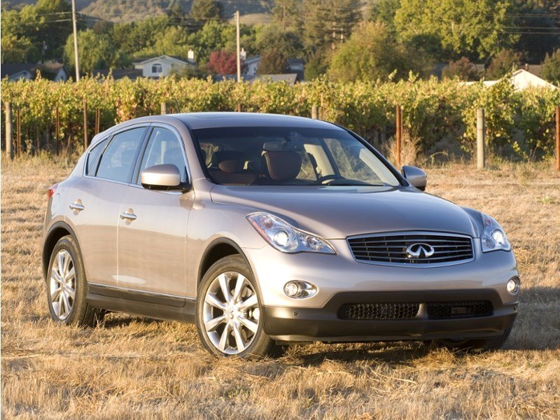2010 INFINITI EX35 Luxury OEM Shot 4