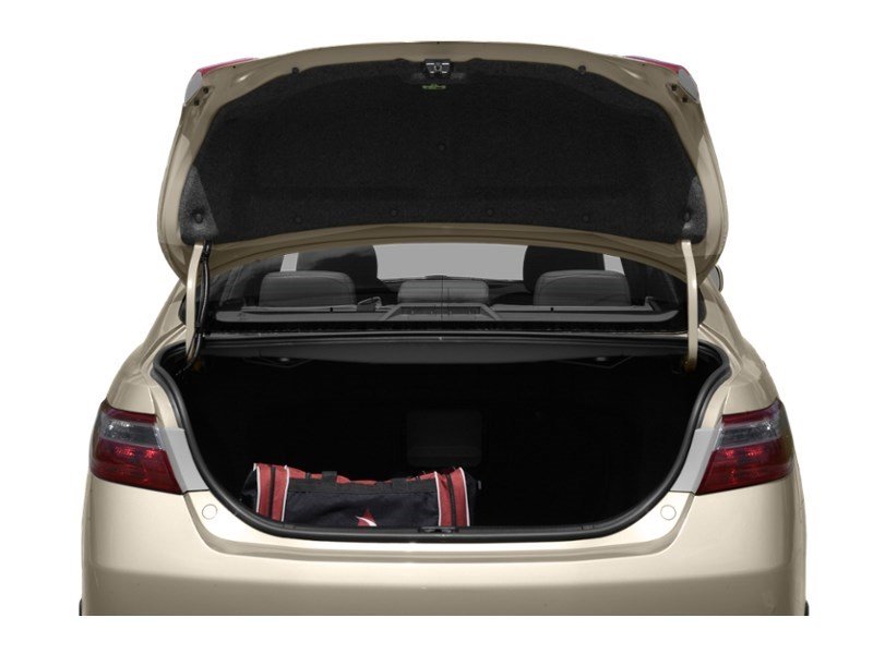 2009 Toyota Camry 4dr Sdn I4 Man SE Exterior Shot 4