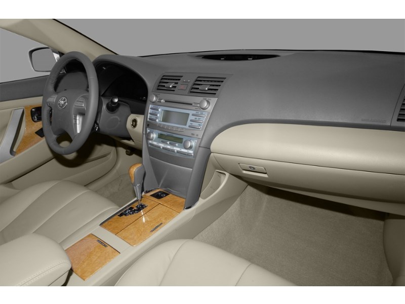 2009 Toyota Camry 4dr Sdn I4 Man SE Interior Shot 1