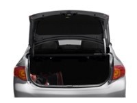 2009 Toyota Corolla 4dr Sdn Auto LE Exterior Shot 4