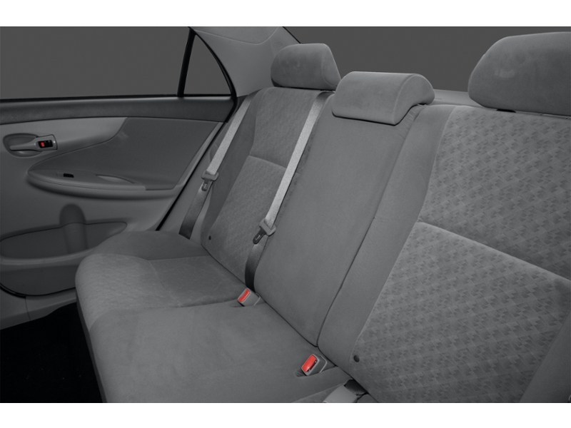 2009 Toyota Corolla 4dr Sdn Auto LE Interior Shot 6
