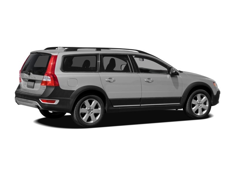 2009 Volvo XC70 T6 A SR Exterior Shot 2